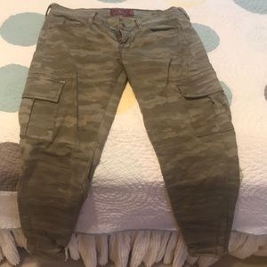 Charlie skinny cargo lucky brand camo pants